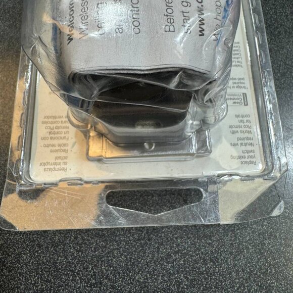 Lutron PD-FSQN-WH-R Wireless Smart Fan Speed Control - White - Picture 7 of 7